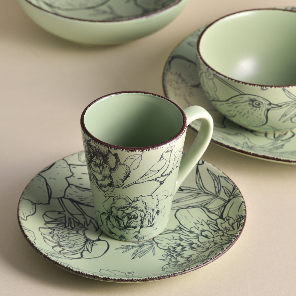 Tongera Light Green Floral Bird Ceramic Dinnerware Set - Whimsical Design for Garden-Style Dining